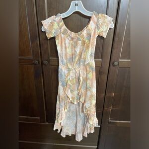 Girls art class romper size medium